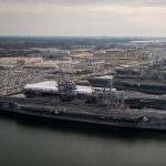 aircraft-carriers-in-port-at-norfolk-800x600